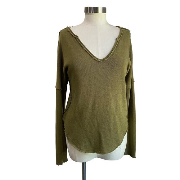 We The Free Tops - We The Free Come Get It V Neck Cotton Blend Top Adventurer Green Boho M